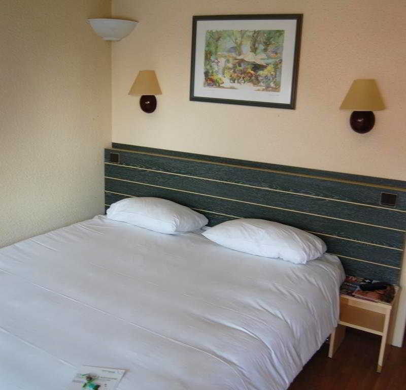 Kyriad Lille Est - Hem Exterior foto